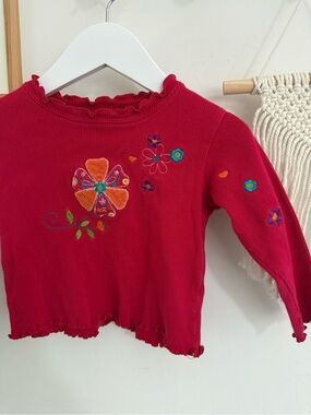 Okie Dokie - vintage/y2k embroidered and ribbed LS tee